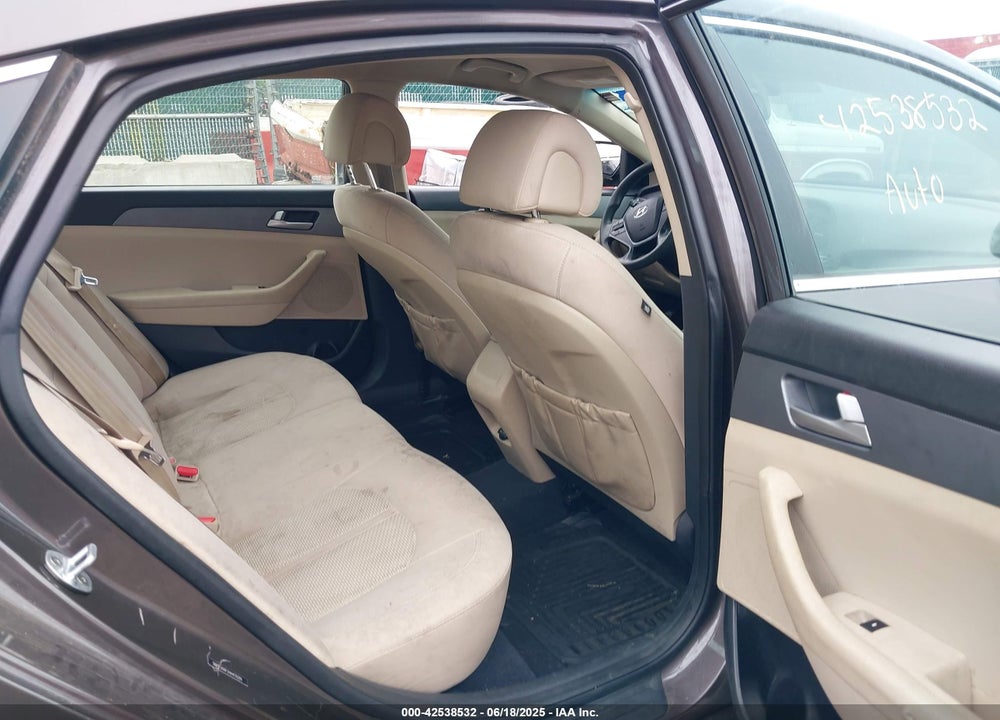 2017 HYUNDAI SONATA SE VIN: 5NPE24AF2HH470281