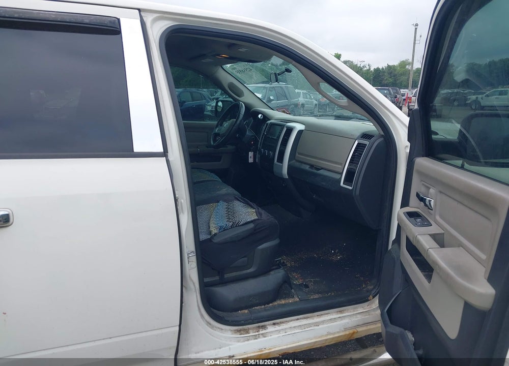 2009 DODGE RAM 1500 VIN: 1D3HV18P19S803288