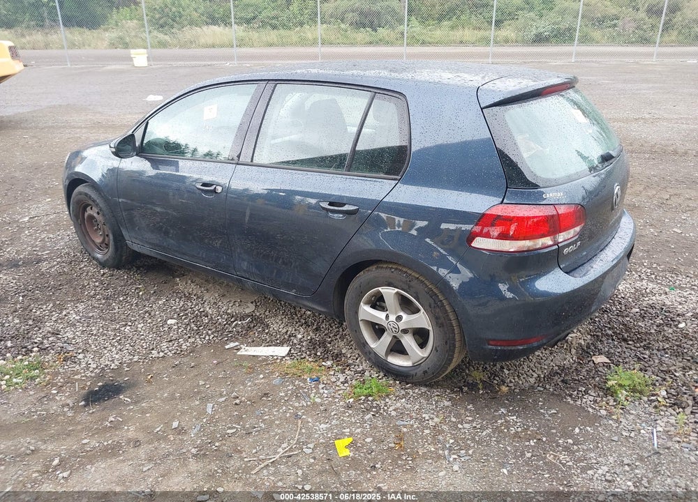 2013 VOLKSWAGEN GOLF VIN: WVWDB7AJ8DW135645