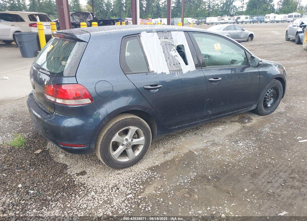 2013 VOLKSWAGEN GOLF VIN: WVWDB7AJ8DW135645