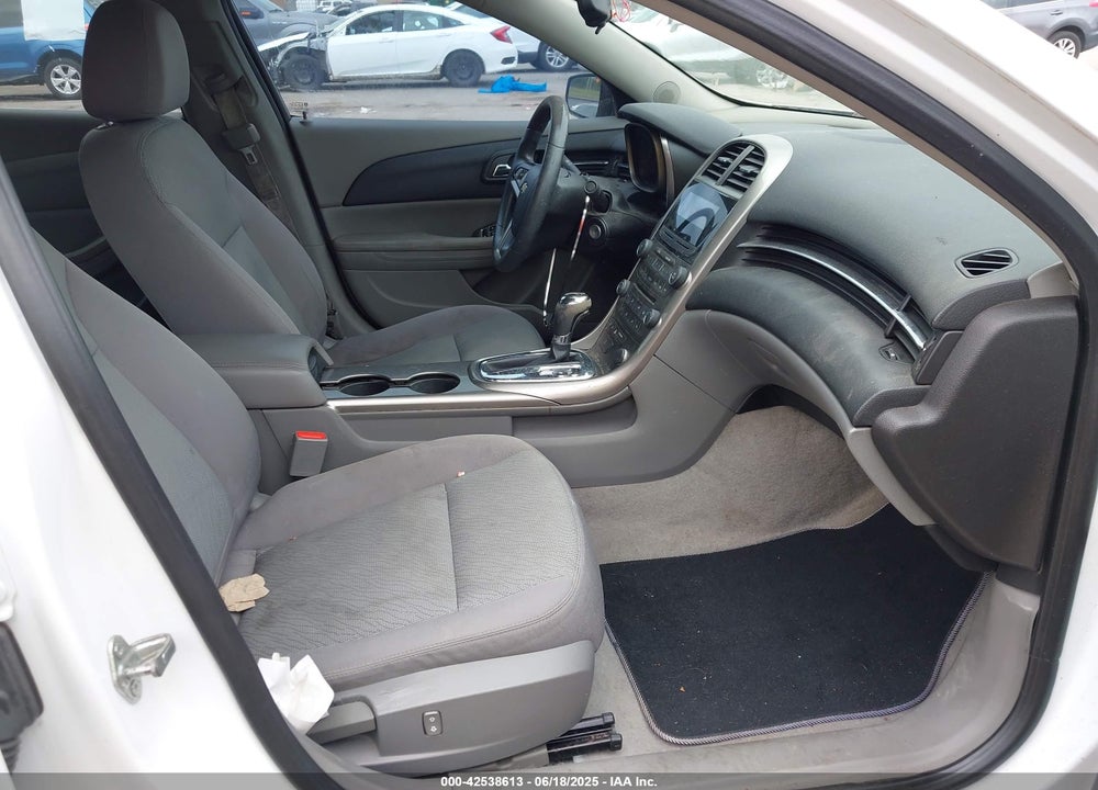 2013 CHEVROLET MALIBU VIN: 1G11B5SA4DF251830