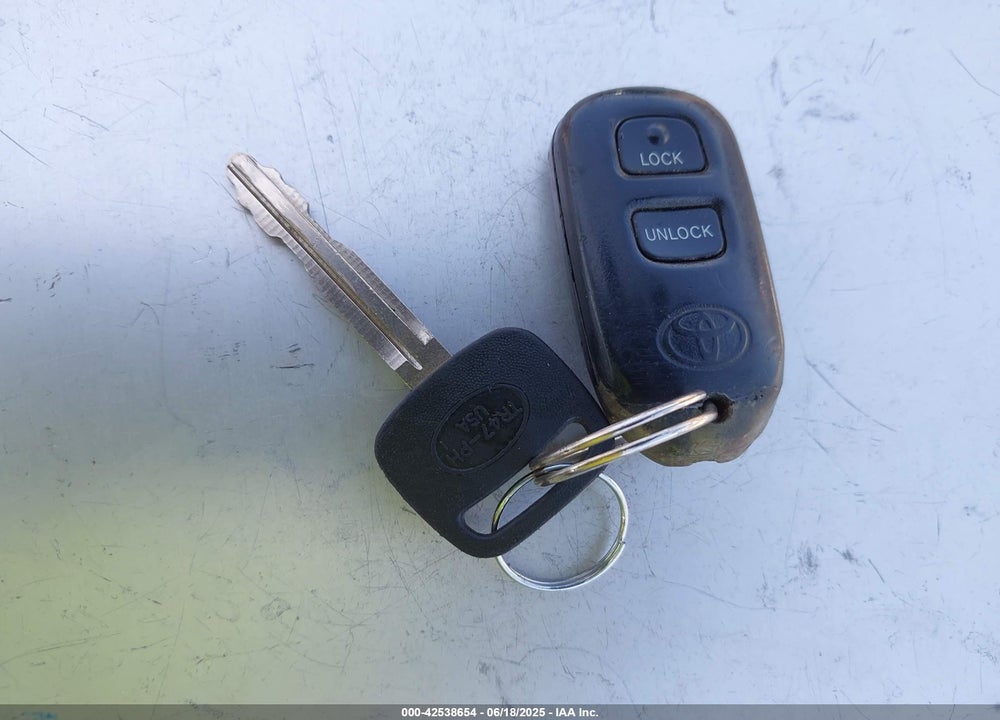 2006 TOYOTA TUNDRA VIN: 5TBET34116S500233