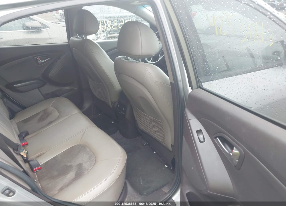 2015 HYUNDAI TUCSON VIN: KM8JU3AG5FU961745