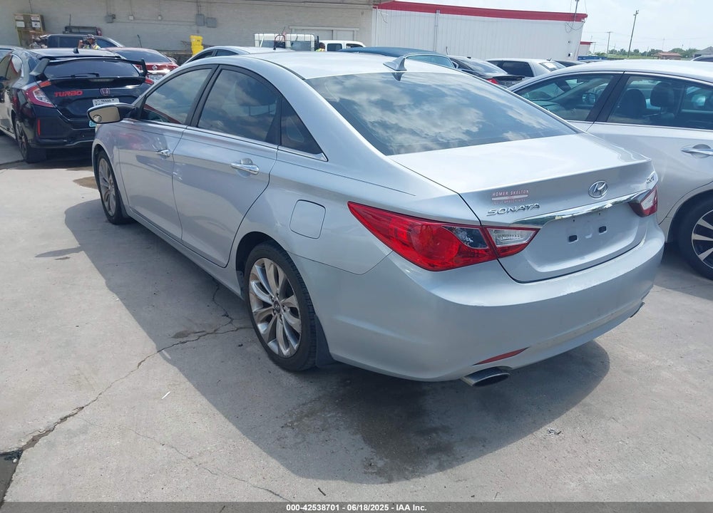 2011 HYUNDAI SONATA SE 2.0T VIN: 5NPEC4AB8BH268899