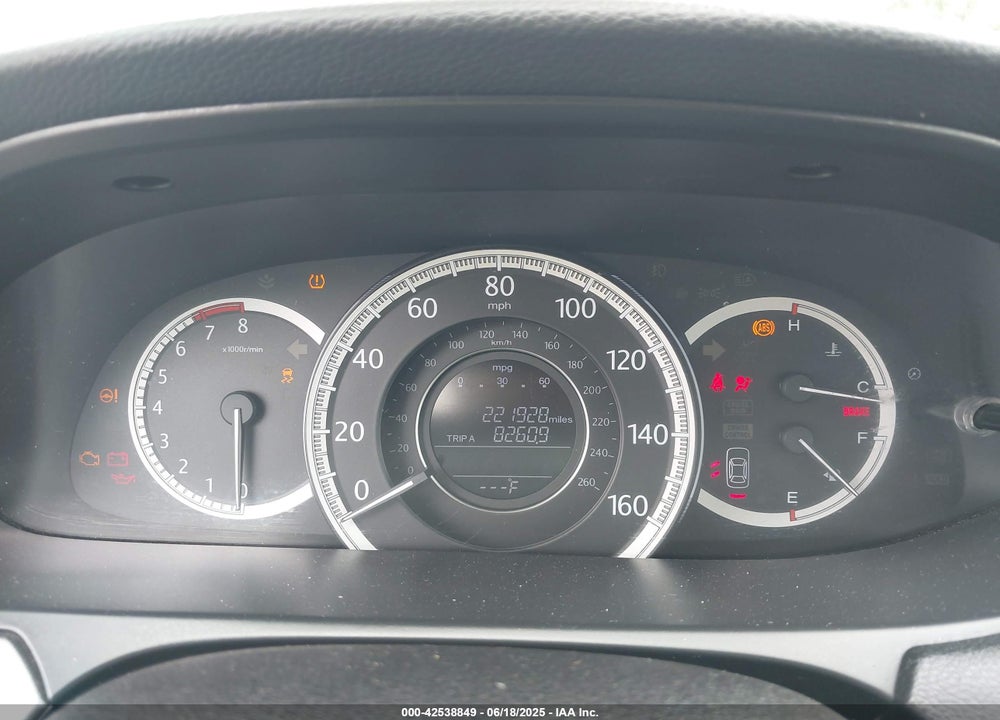 2013 HONDA ACCORD VIN: 1HGCR2F30DA153706