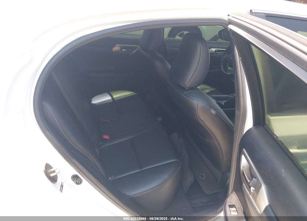 2014 LEXUS CT 200H VIN: JTHKD5BH4E2194507