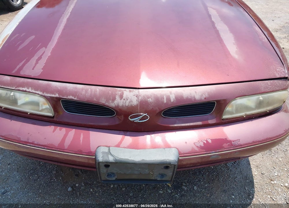 1998 OLDSMOBILE EIGHTY-EIGHT LS VIN: 1G3HN52K7W4845557