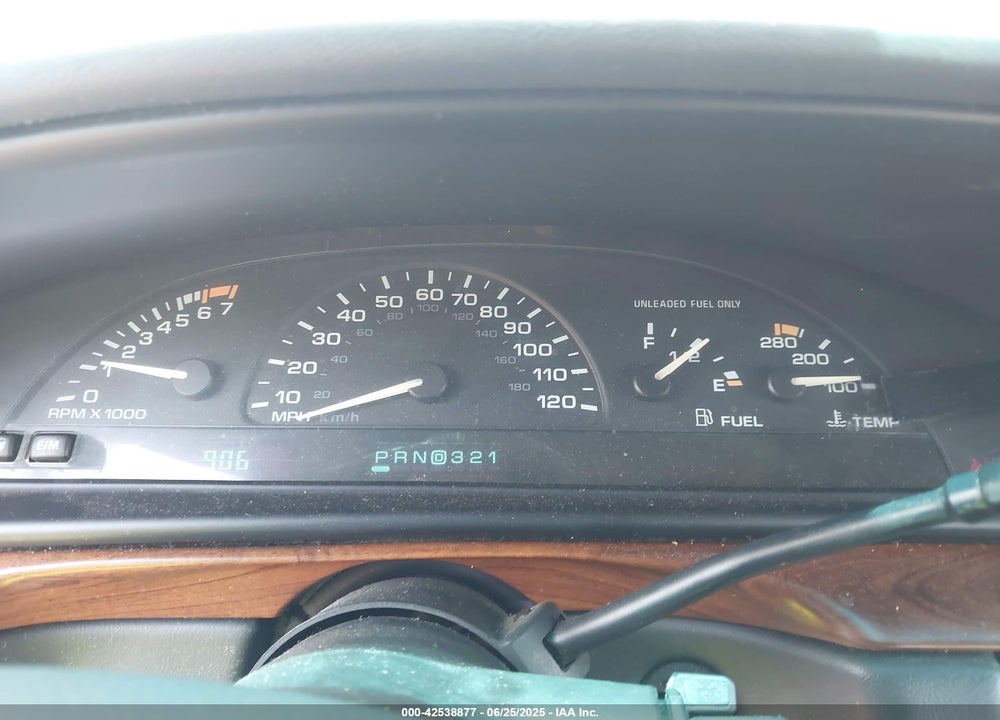 1998 OLDSMOBILE EIGHTY-EIGHT LS VIN: 1G3HN52K7W4845557