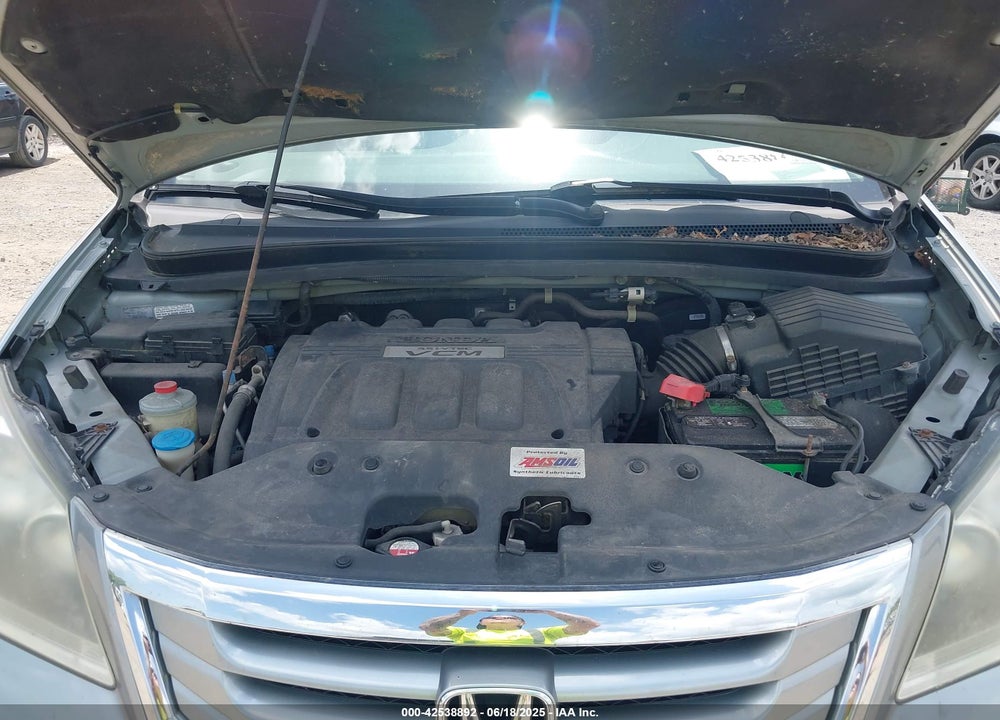 2008 HONDA ODYSSEY EX-L VIN: 5FNRL38768B058418