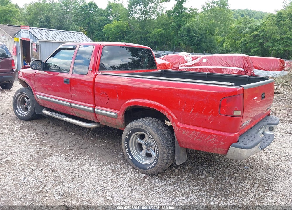 2003 CHEVROLET S-10 LS VIN: 1GCDT19X138275901