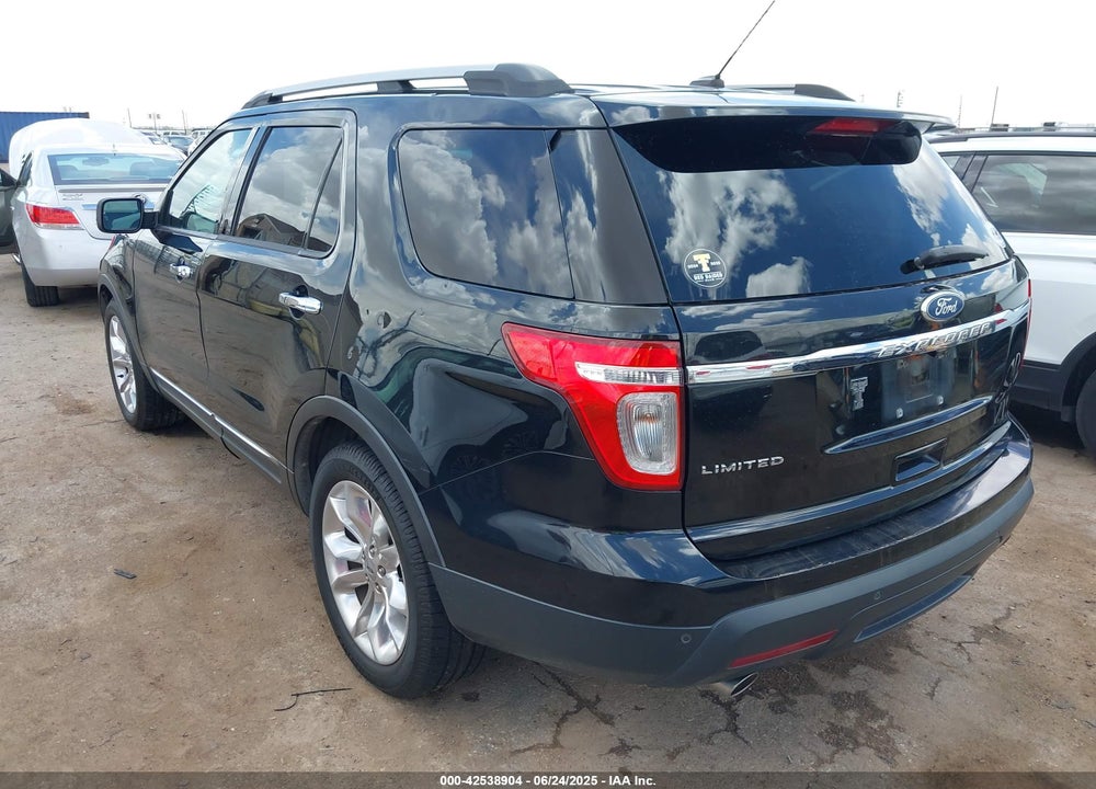 2011 FORD EXPLORER VIN: 1FMHK7F83BGA05525