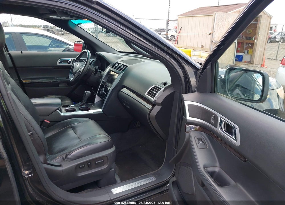 2011 FORD EXPLORER VIN: 1FMHK7F83BGA05525