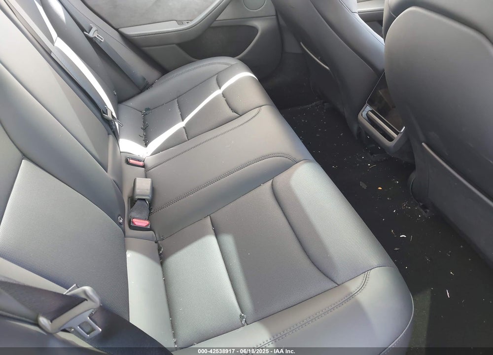 2025 TESLA MODEL 3 VIN: 5YJ3E1EB0SF892253