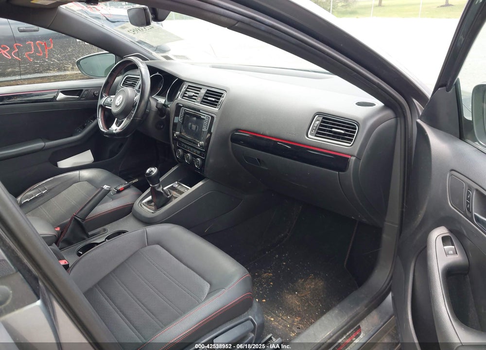 2017 VOLKSWAGEN JETTA GLI VIN: 3VW5T7AJ7HM318507