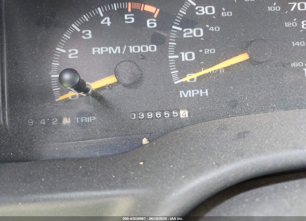 1996 GMC SIERRA C2500 VIN: 1GTGC29R4TE553017