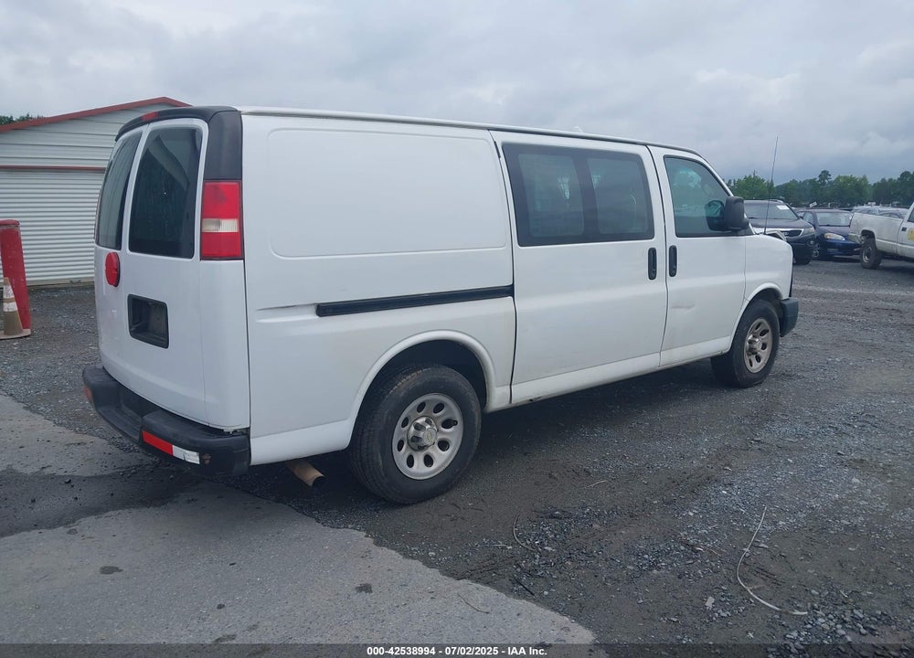 2014 CHEVROLET EXPRESS 1500 WORK VAN VIN: 1GCSGAFX1E1158329