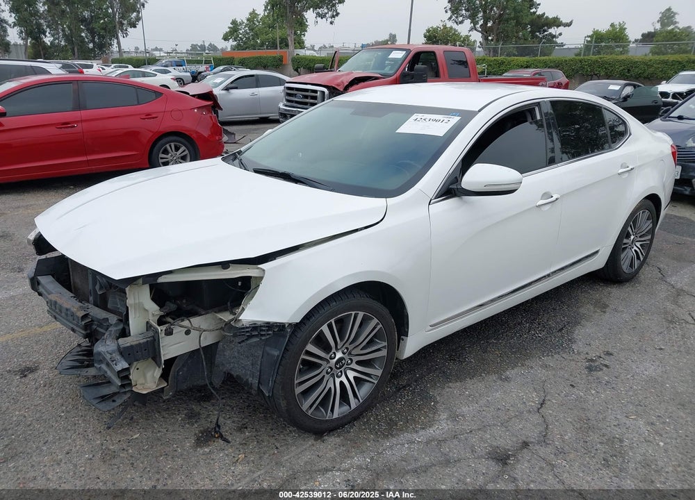 2014 KIA CADENZA VIN: KNALN4D7XE5152968