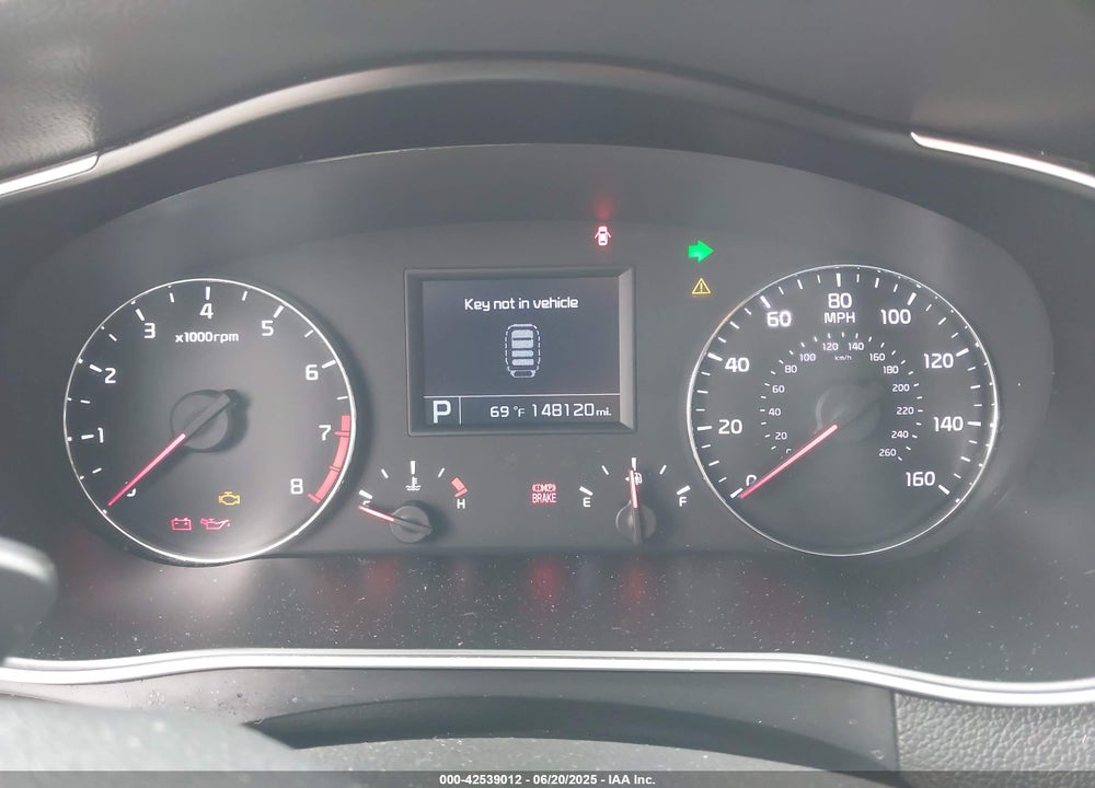 2014 KIA CADENZA VIN: KNALN4D7XE5152968