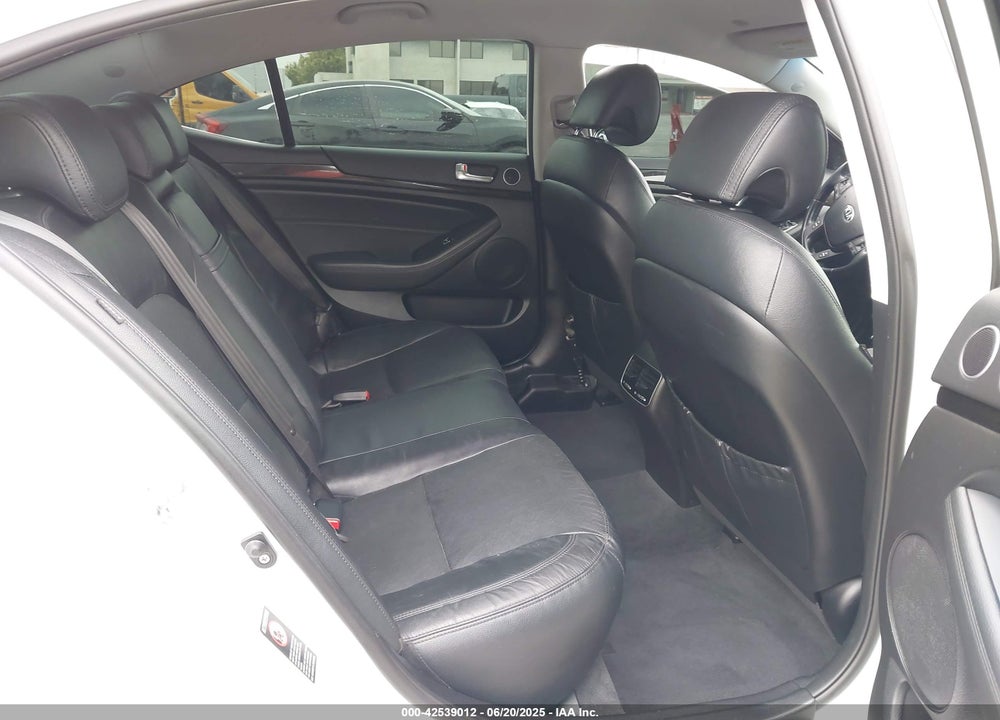 2014 KIA CADENZA VIN: KNALN4D7XE5152968