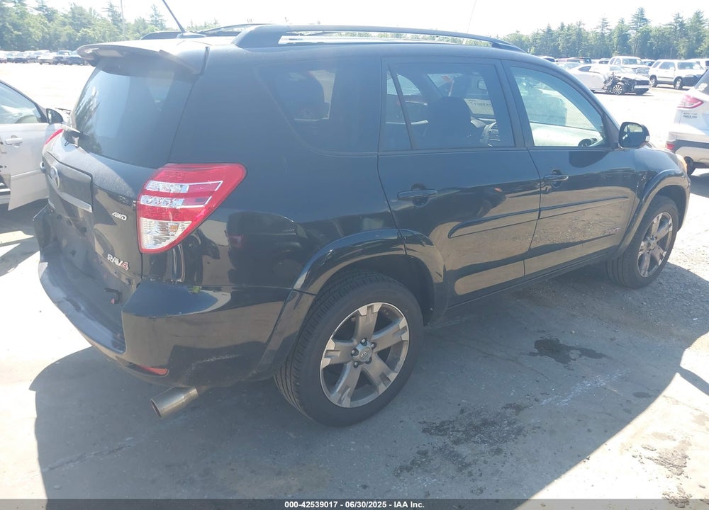 2009 TOYOTA RAV4 VIN: JTMBK32V595082191