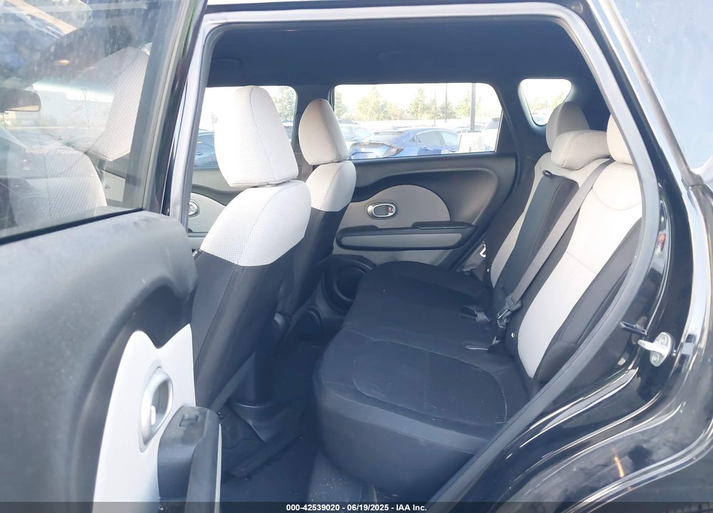 2014 KIA SOUL VIN: KNDJN2A25E7055009