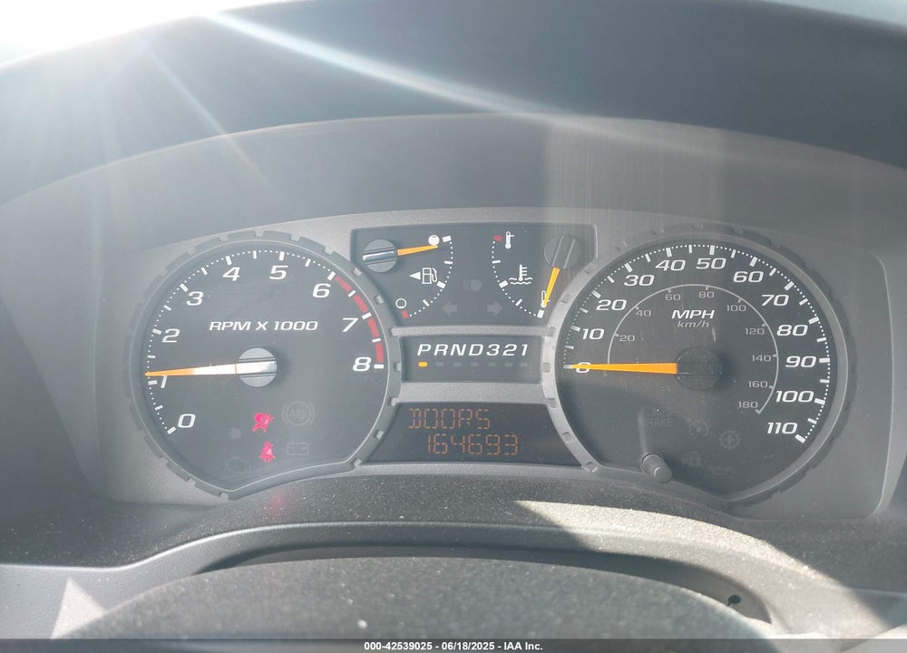 2005 CHEVROLET COLORADO LS VIN: 1GCDT196358220988