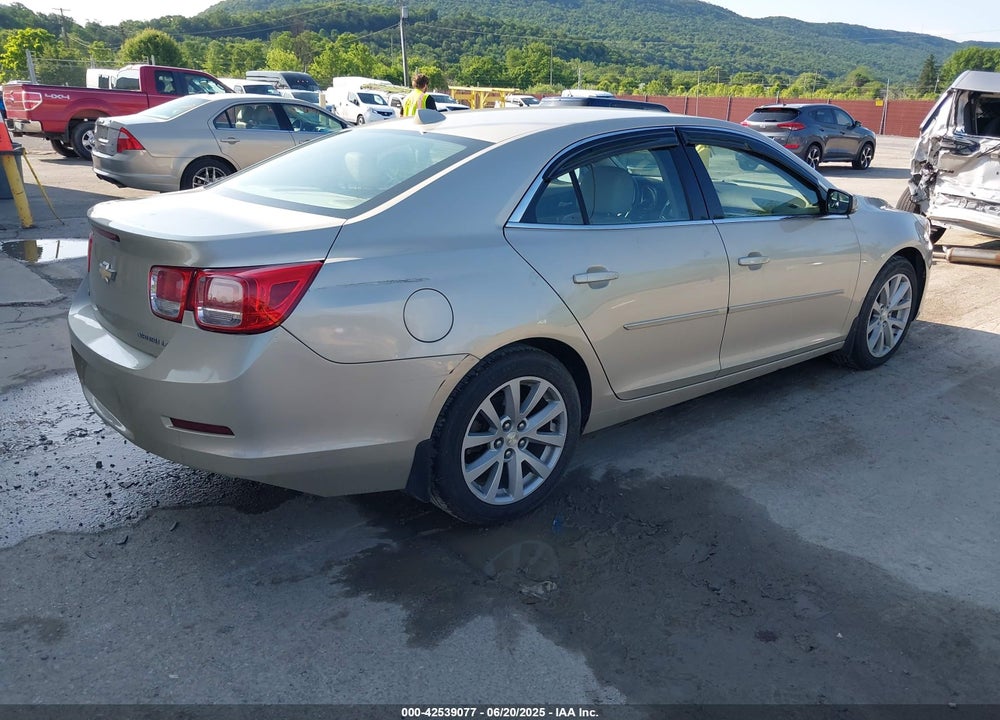 2014 CHEVROLET MALIBU VIN: 1G11E5SL0EF296564