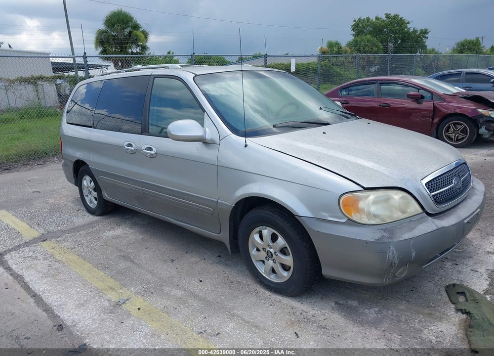 2004 KIA SEDONA EX/LX VIN: KNDUP131X46597992