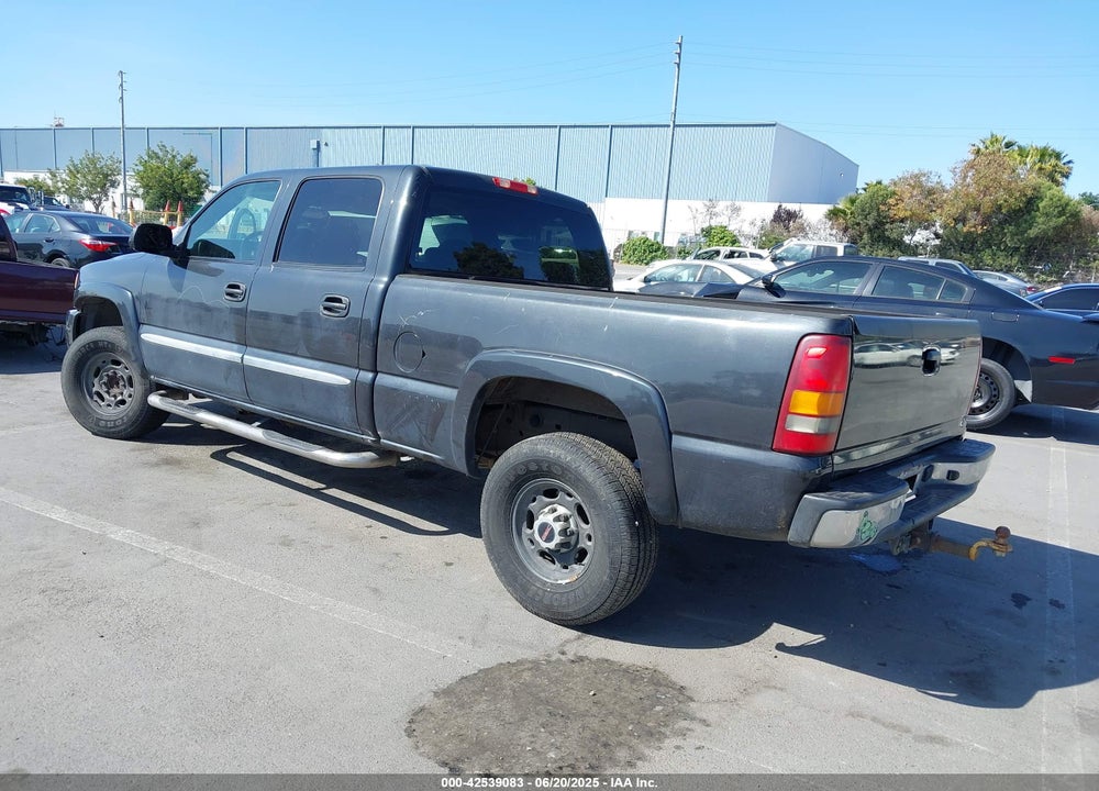 2003 GMC SIERRA 1500HD SLE VIN: 1GTGC13U33F220647