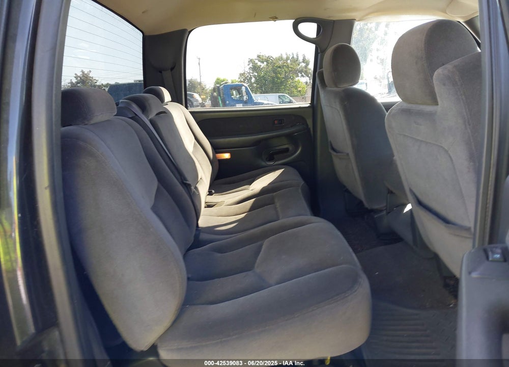 2003 GMC SIERRA 1500HD SLE VIN: 1GTGC13U33F220647