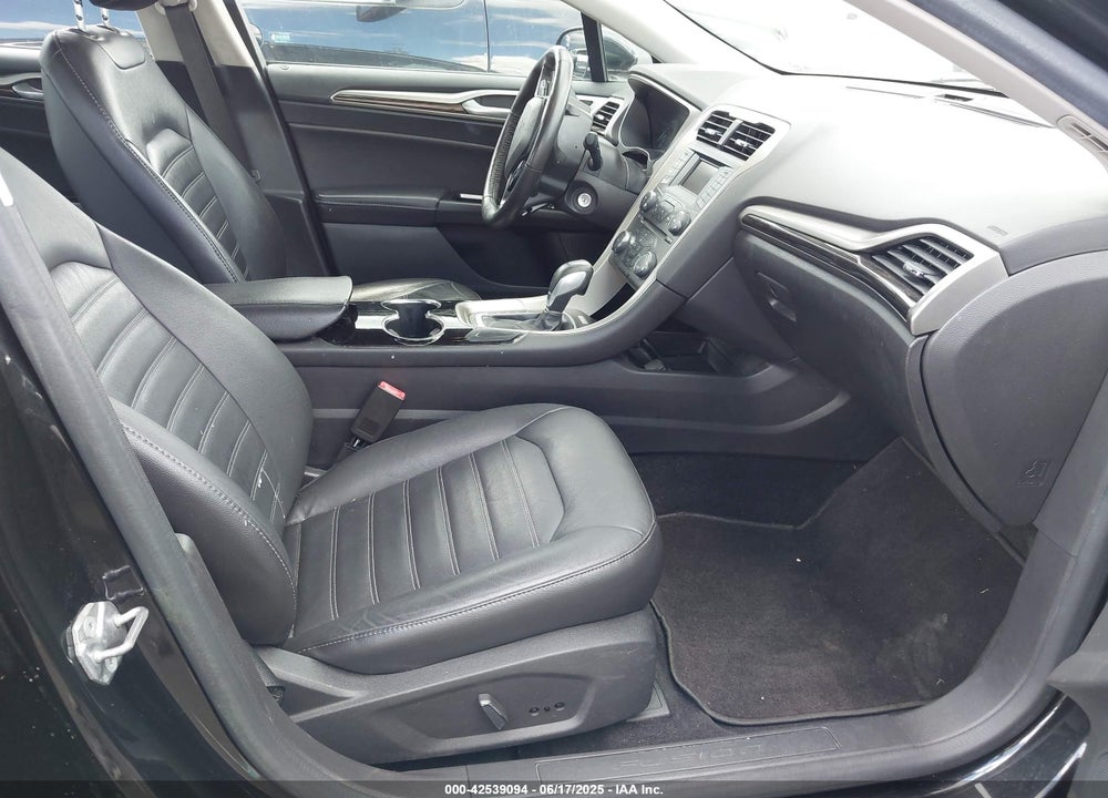 2014 FORD FUSION SE VIN: 3FA6P0H97ER381626
