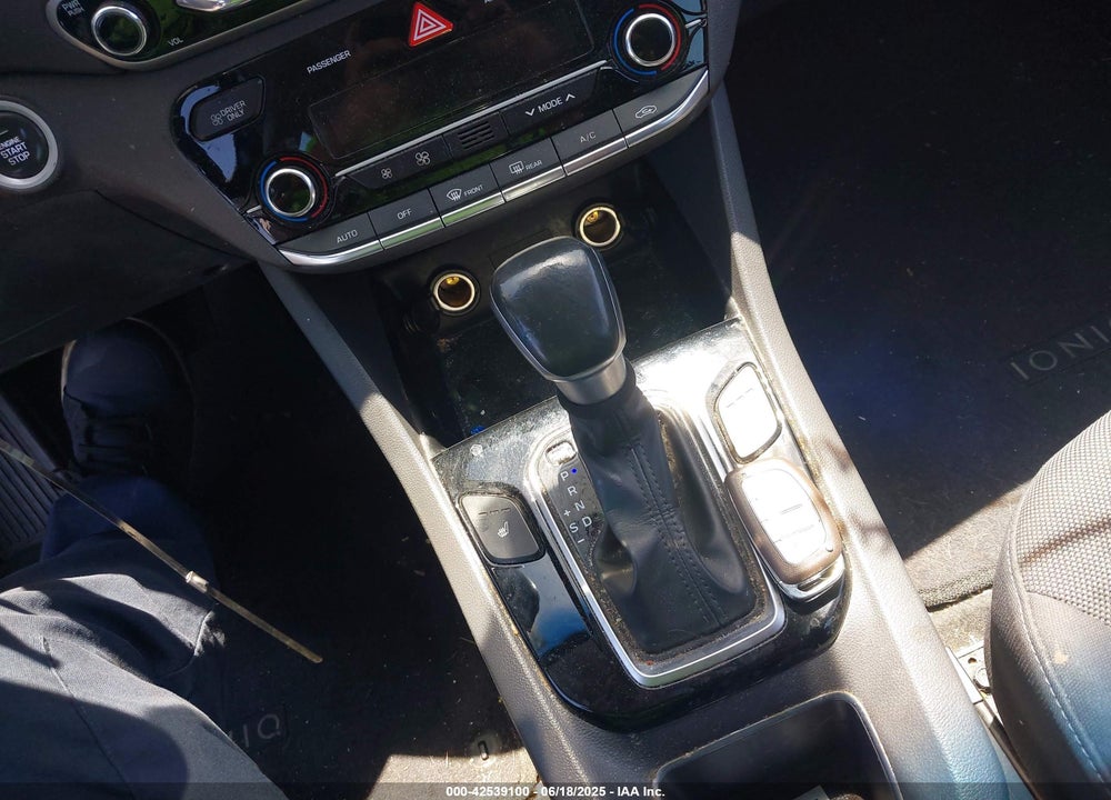 2019 HYUNDAI IONIQ VIN: KMHC75LC7KU144518