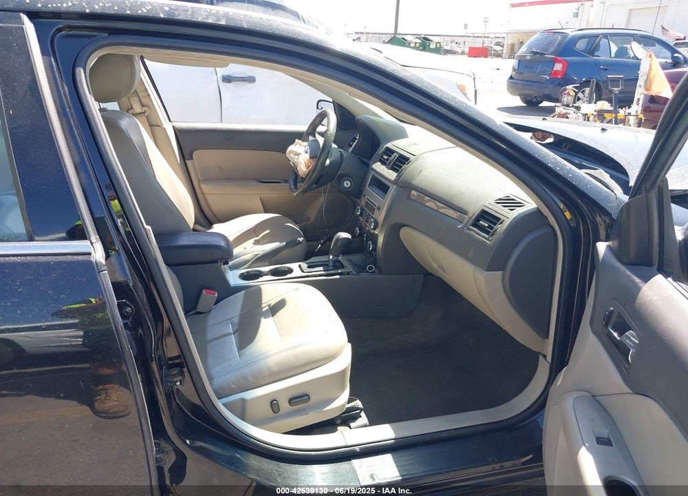 2011 FORD FUSION VIN: 3FAHP0JGXBR226209
