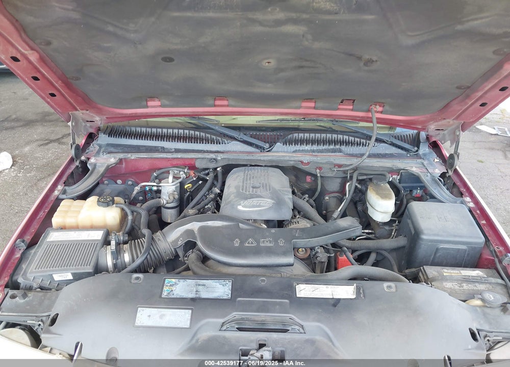 2004 CHEVROLET SUBURBAN 1500 LS VIN: 3GNEC16T24G299603
