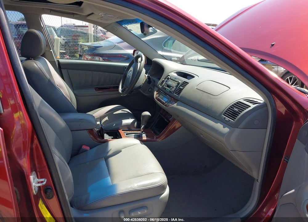 2006 TOYOTA CAMRY XLE V6 VIN: 4T1BF30K46U111061