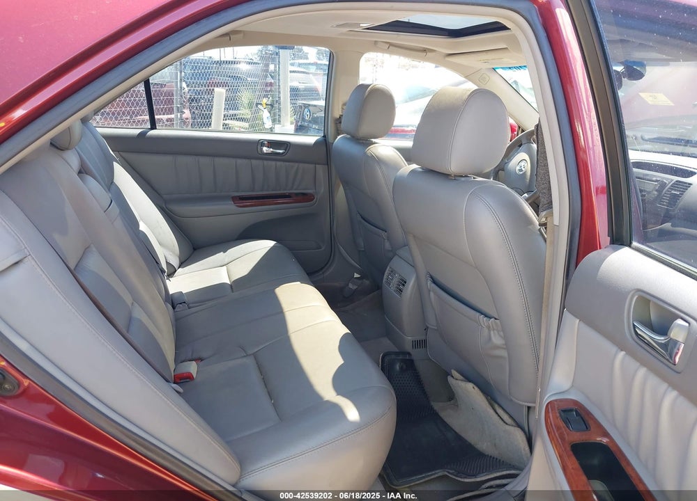 2006 TOYOTA CAMRY XLE V6 VIN: 4T1BF30K46U111061
