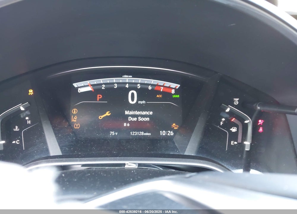 2018 HONDA CR-V VIN: 2HKRW2H87JH602331