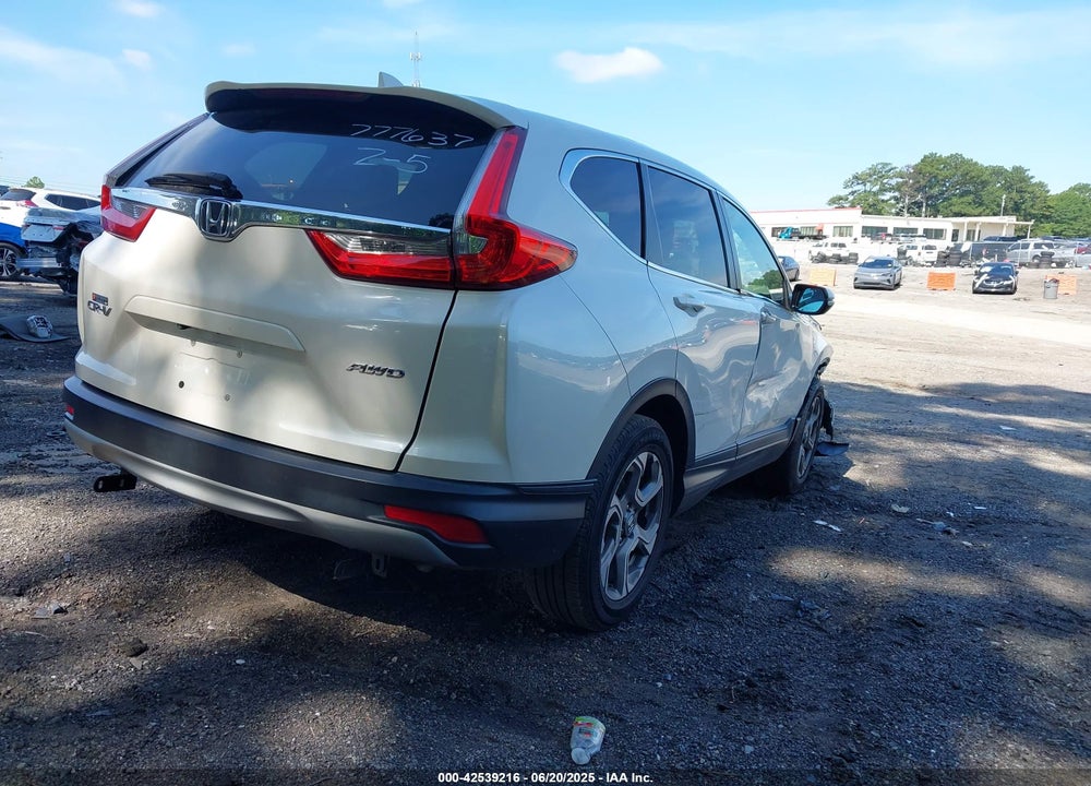 2018 HONDA CR-V VIN: 2HKRW2H87JH602331