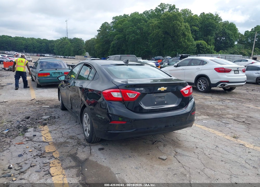 2017 CHEVROLET CRUZE VIN: 1G1BC5SM9H7281126