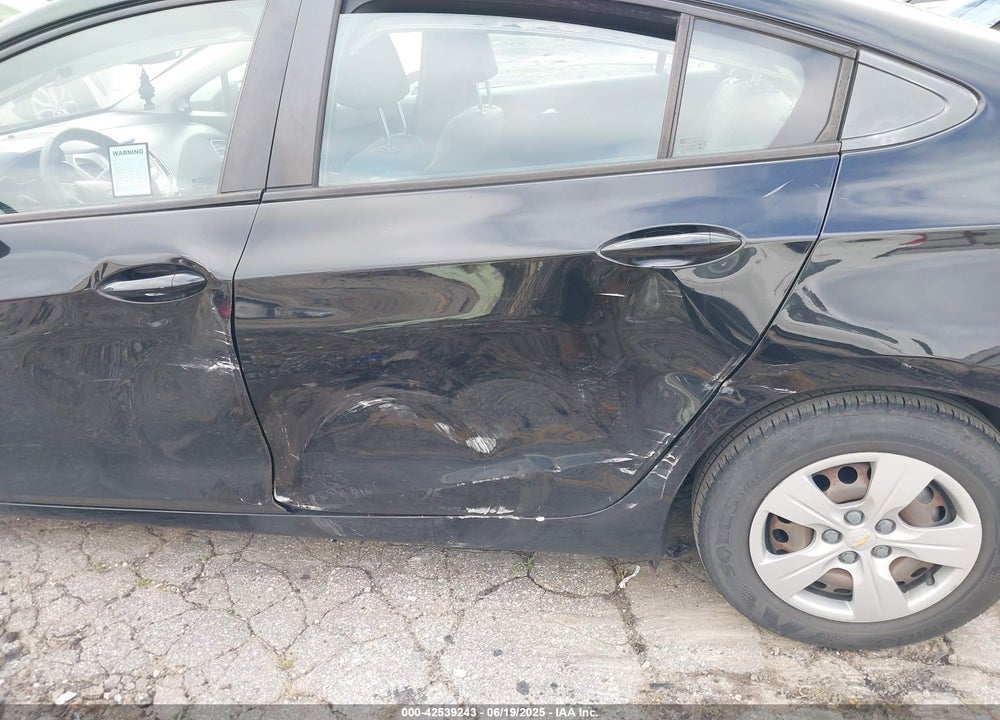 2017 CHEVROLET CRUZE VIN: 1G1BC5SM9H7281126