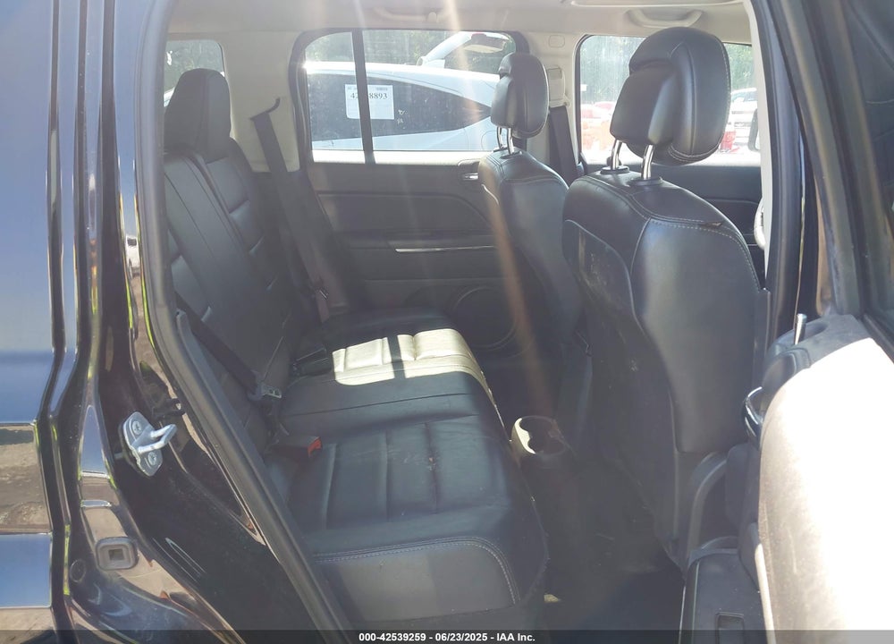 2014 JEEP PATRIOT VIN: 1C4NJRCB8ED728587