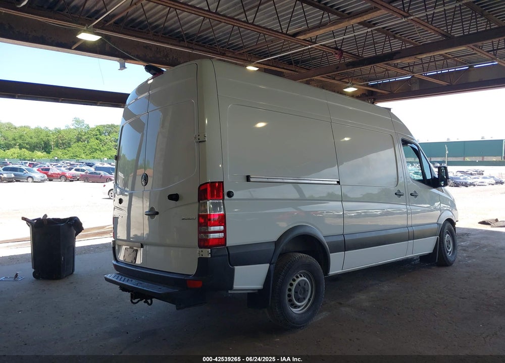 2018 MERCEDES-BENZ SPRINTER 2500 STANDARD ROOF V6 VIN: WD3PE7CD6JP591316
