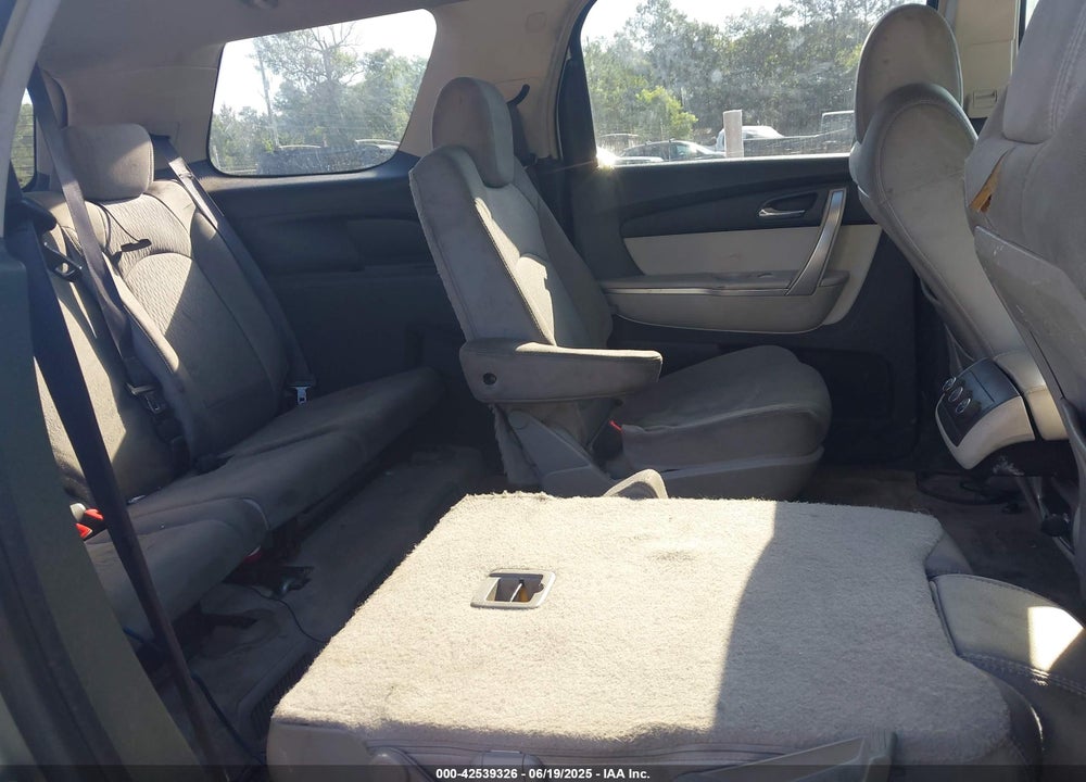 2008 GMC ACADIA VIN: 1GKER13718J237214