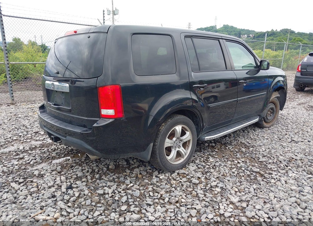 2012 HONDA PILOT EX-L VIN: 5FNYF3H56CB015238