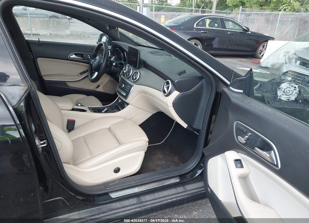 2018 MERCEDES-BENZ CLA 250 VIN: WDDSJ4GB0JN689861