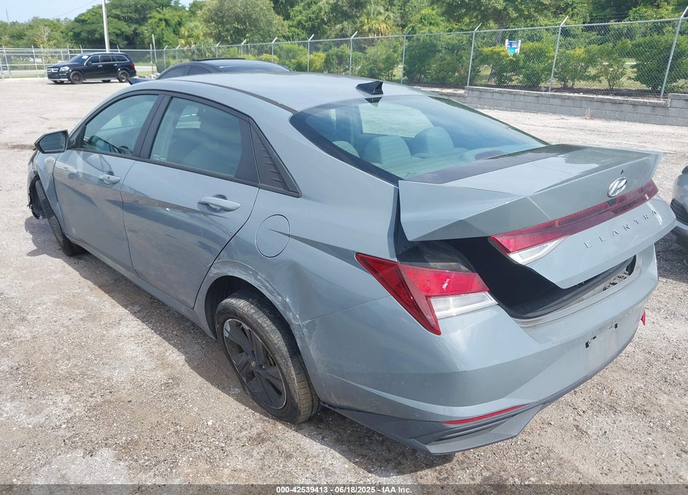 2021 HYUNDAI ELANTRA VIN: KMHLM4AG4MU149705