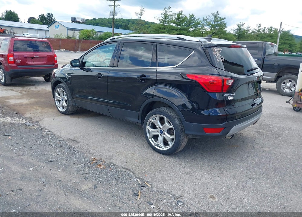 2019 FORD ESCAPE VIN: 1FMCU9J95KUA09190