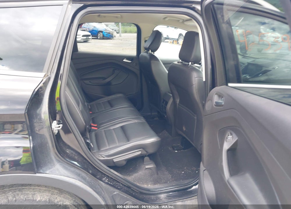 2019 FORD ESCAPE VIN: 1FMCU9J95KUA09190