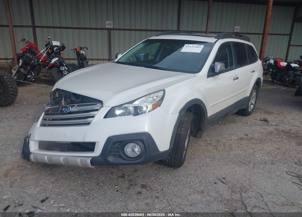 2014 SUBARU OUTBACK VIN: 4S4BRCPC9E3301268