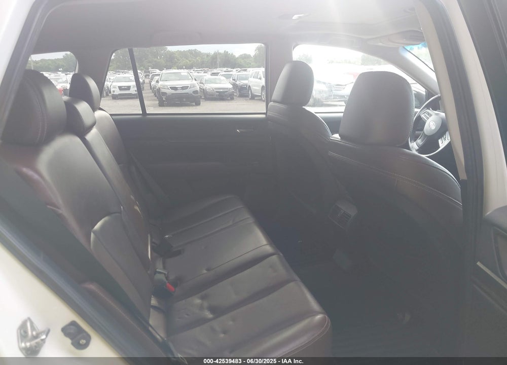 2014 SUBARU OUTBACK VIN: 4S4BRCPC9E3301268